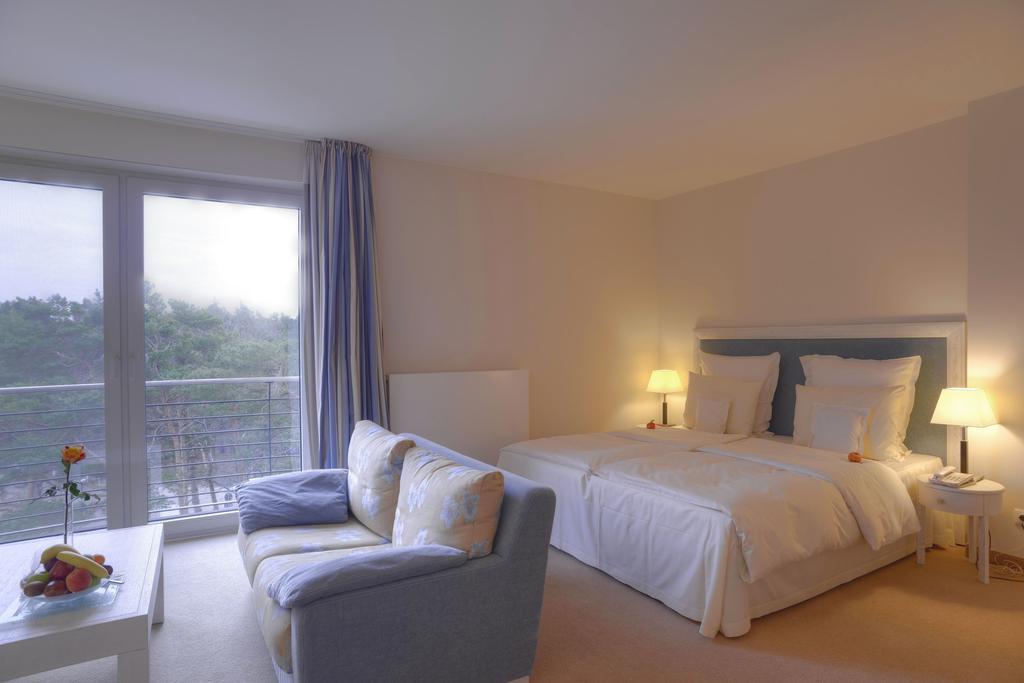 Strandhotel Duenenmeer - Adults Only Dierhagen Quarto foto