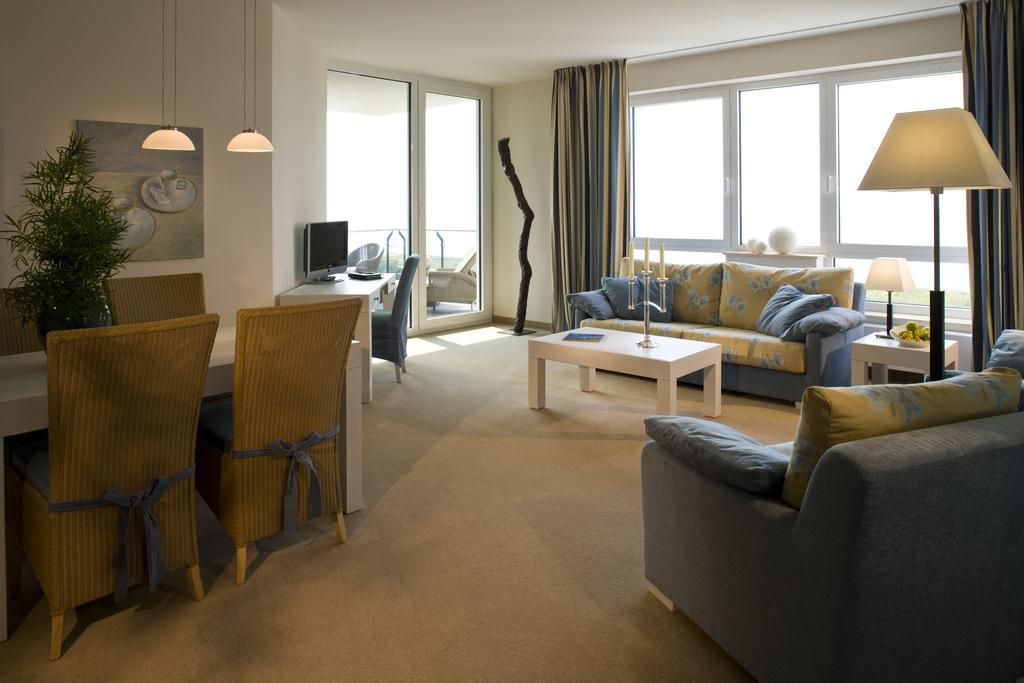 Strandhotel Duenenmeer - Adults Only Dierhagen Quarto foto