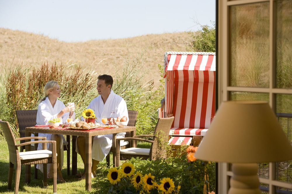 Strandhotel Duenenmeer - Adults Only Dierhagen Exterior foto